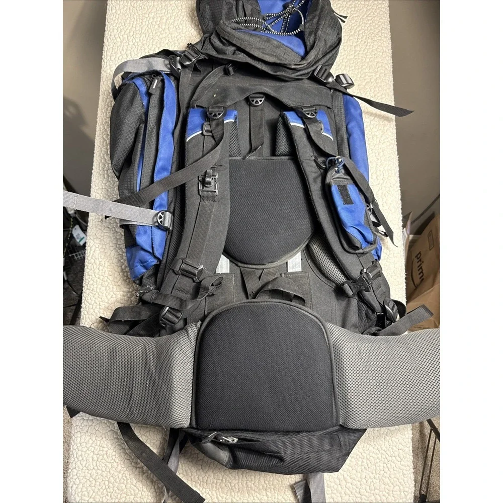 Cabela's Internal Frame Multi Day 65-75L Hiking Backpack Heavy Duty VERY NICE!!!